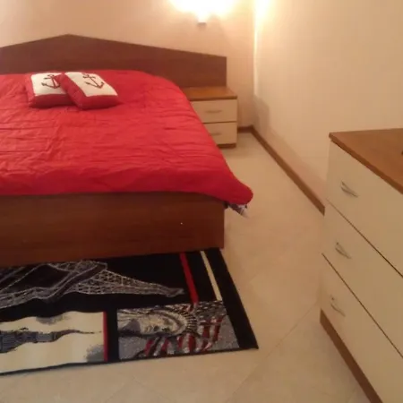 Appartement Rouge *